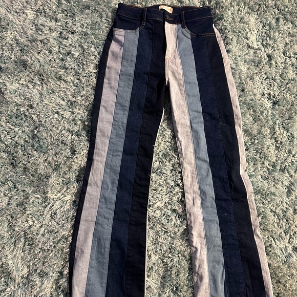 Altar’d State jeans size 26 - Picture 4 of 4